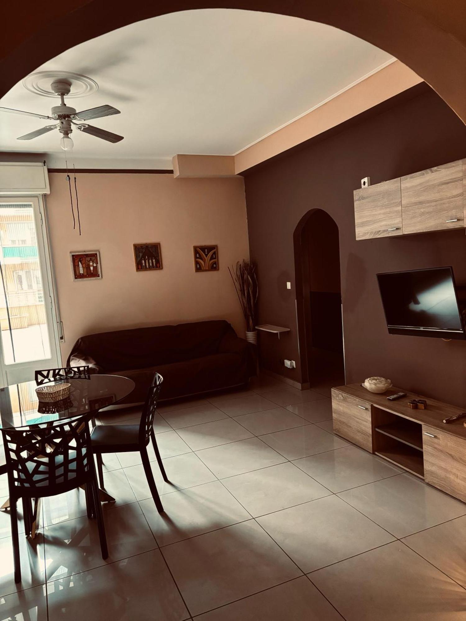 Brown Apartment 圣雷默 外观 照片